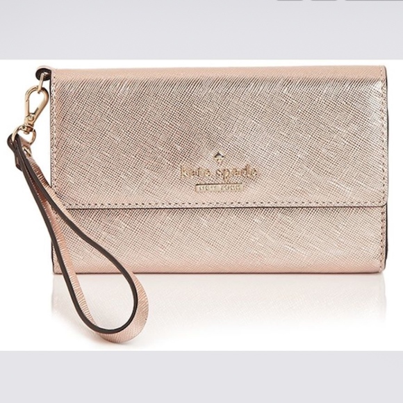 kate spade Handbags - kate spade Pink Cedar Street iPhone Wristlet